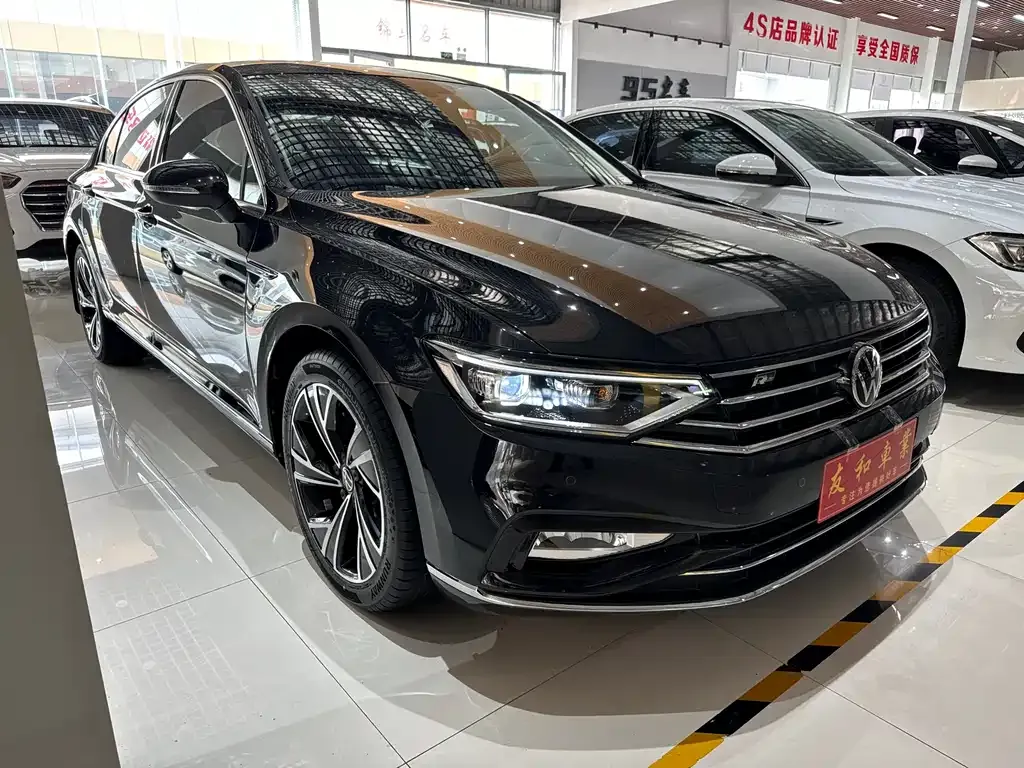 Volkswagen Magotan 2022 из CN, фото 3