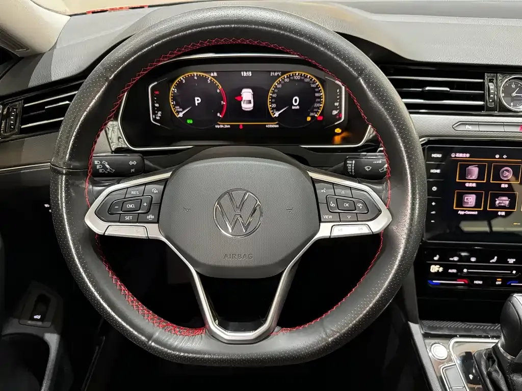 Volkswagen Magotan 2022 из CN, фото 8
