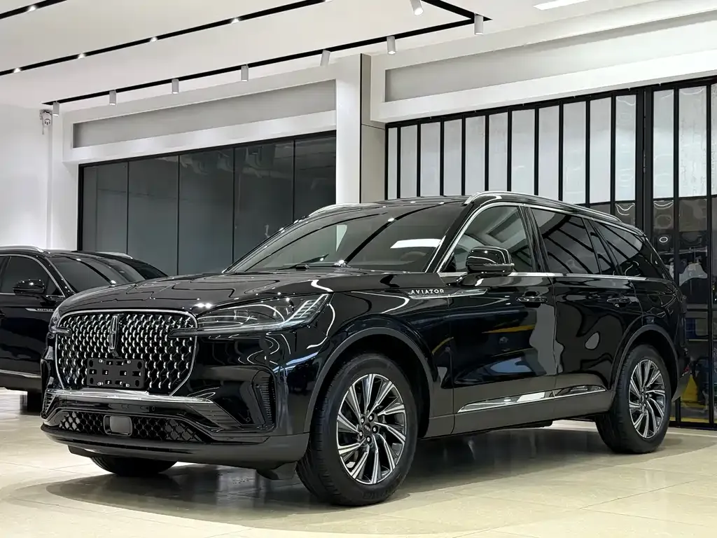 Lincoln Aviator 2025 из CN, фото 1