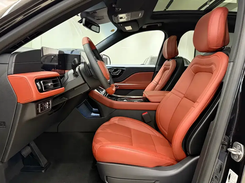 Lincoln Aviator 2025 из CN, фото 8