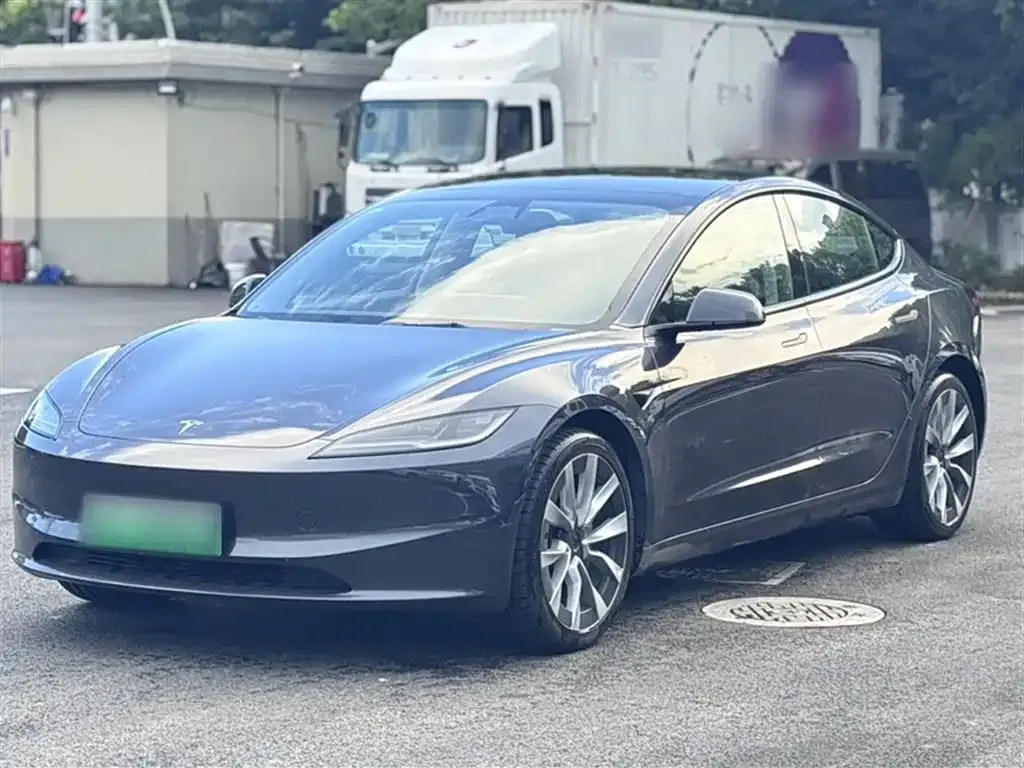 Tesla Model 3 2024 из CN, фото 2