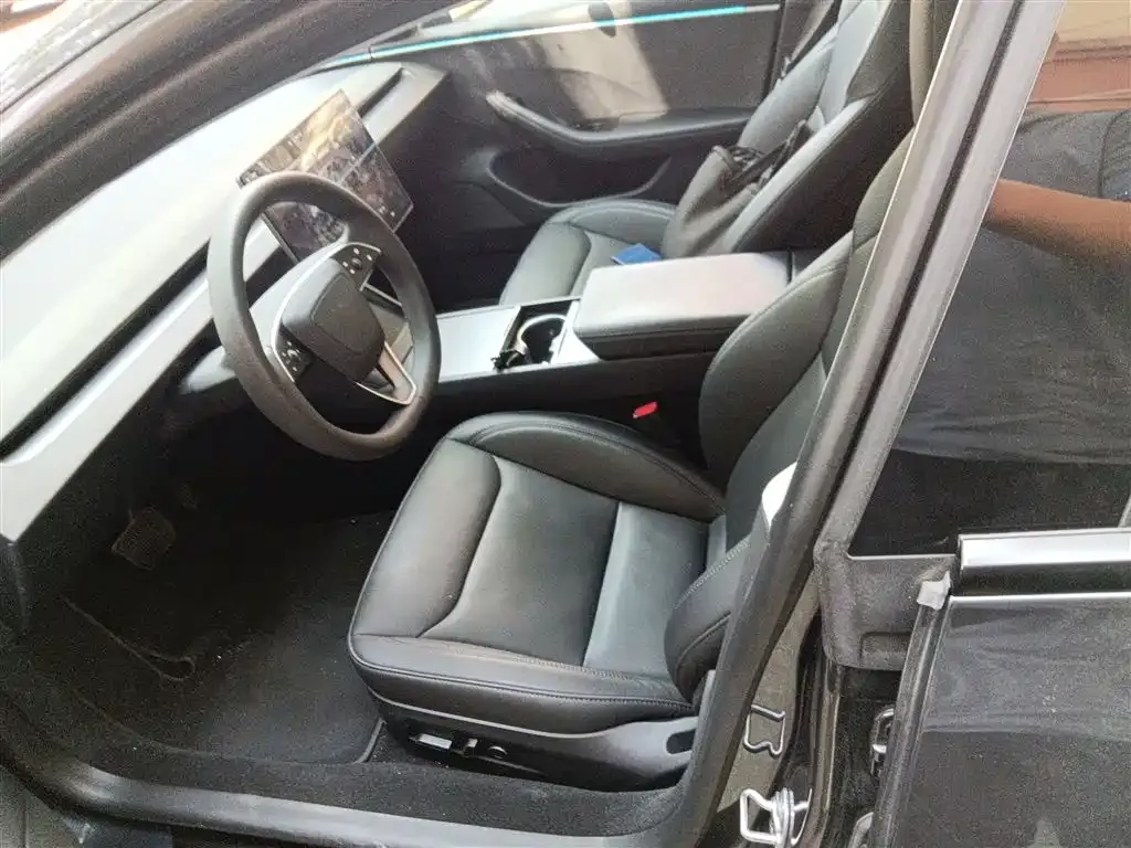 Tesla Model 3 2024 из CN, фото 8