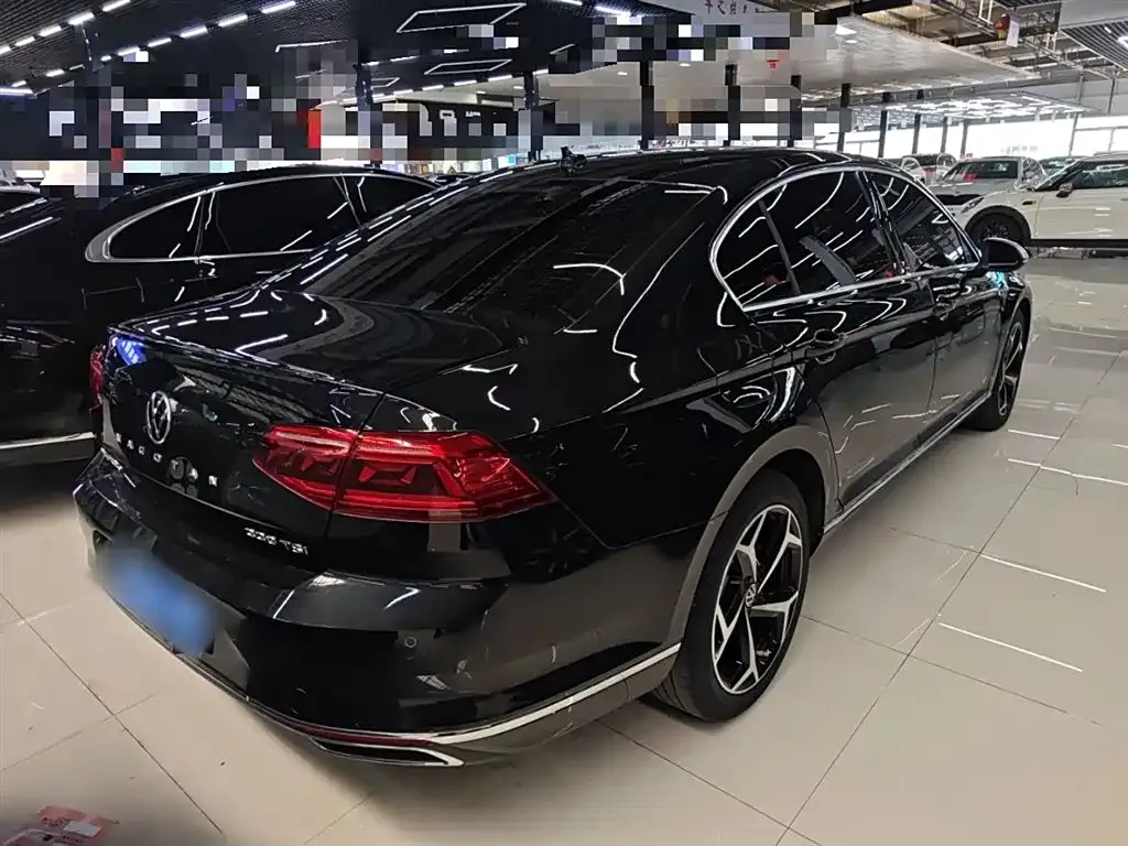 Volkswagen Magotan 2022 из CN, фото 5