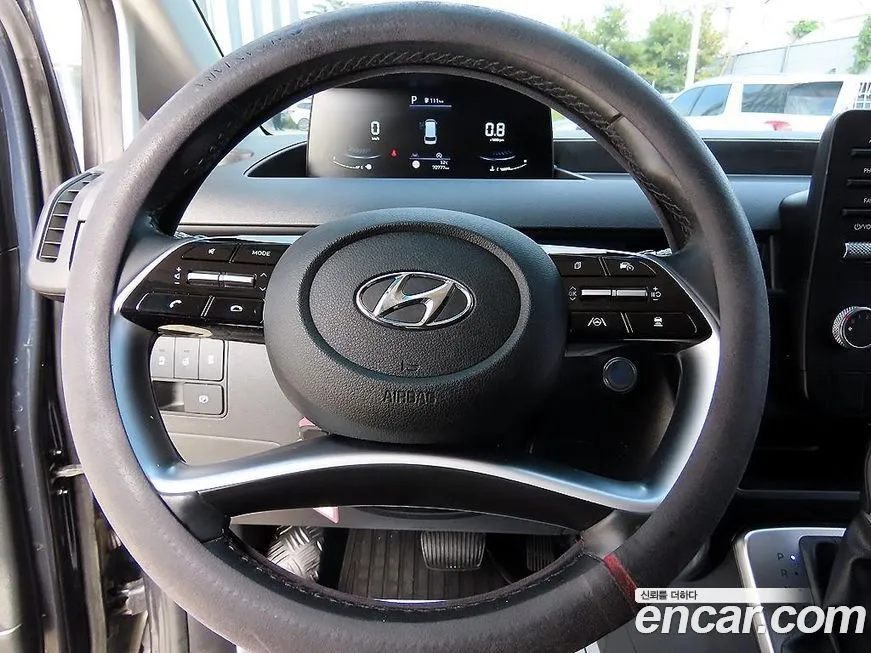 Hyundai Staria — фото 8