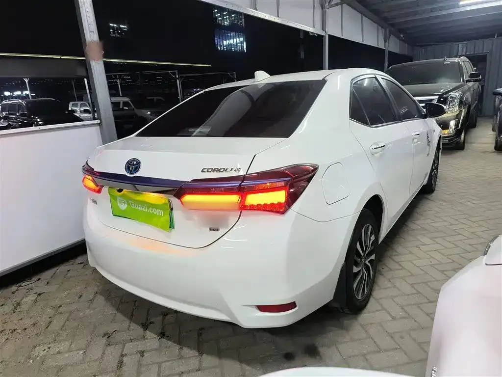 Toyota Corolla Hybrid 2022 из CN, фото 7