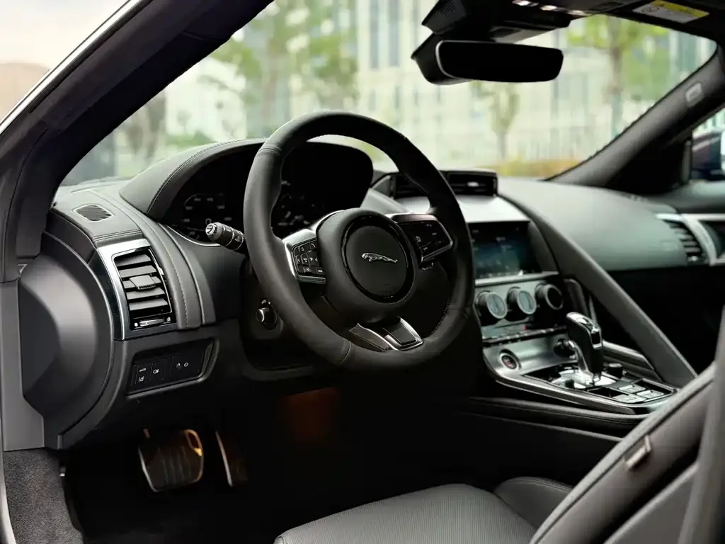 Jaguar F-TYPE 2021 из CN, фото 6