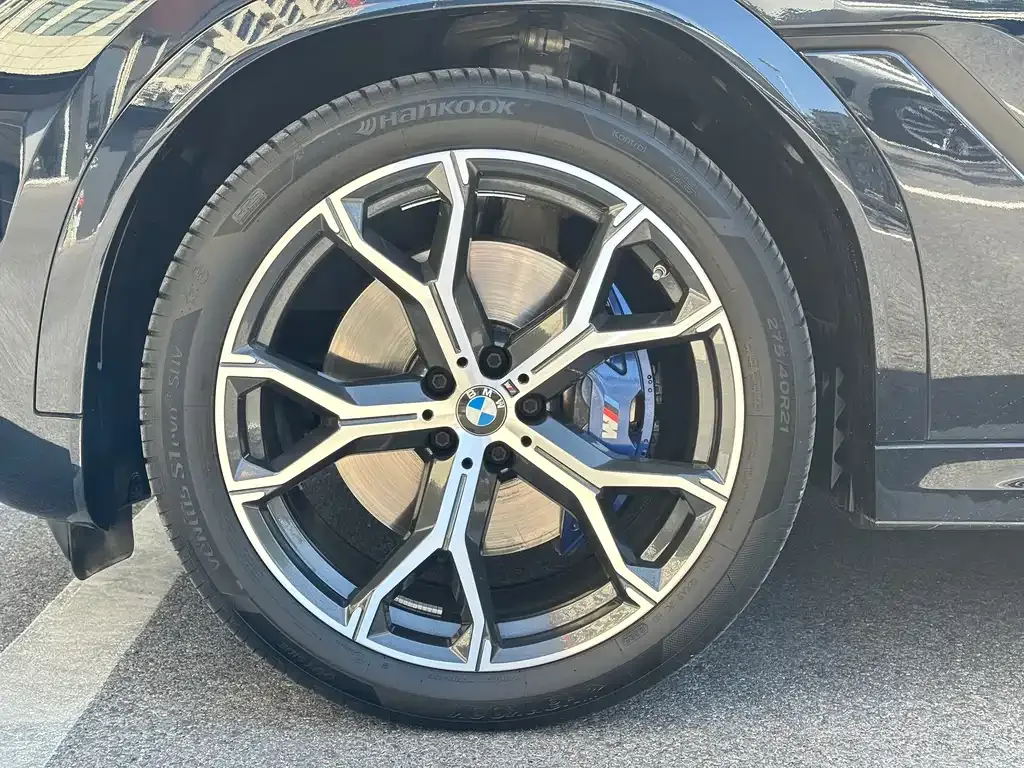 BMW X6 2023 из CN, фото 7