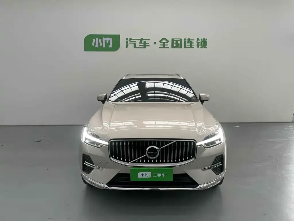 Volvo XC60 2022 из CN, фото 2