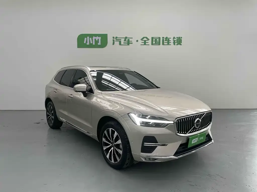 Volvo XC60 2022 из CN, фото 3