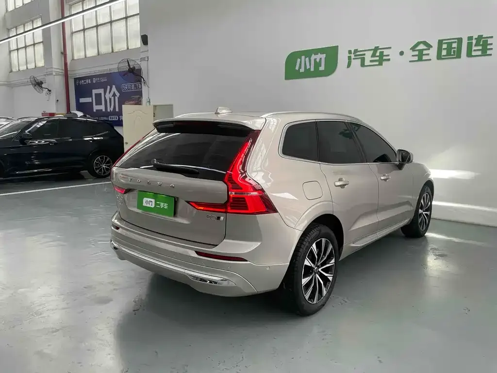 Volvo XC60 2022 из CN, фото 5