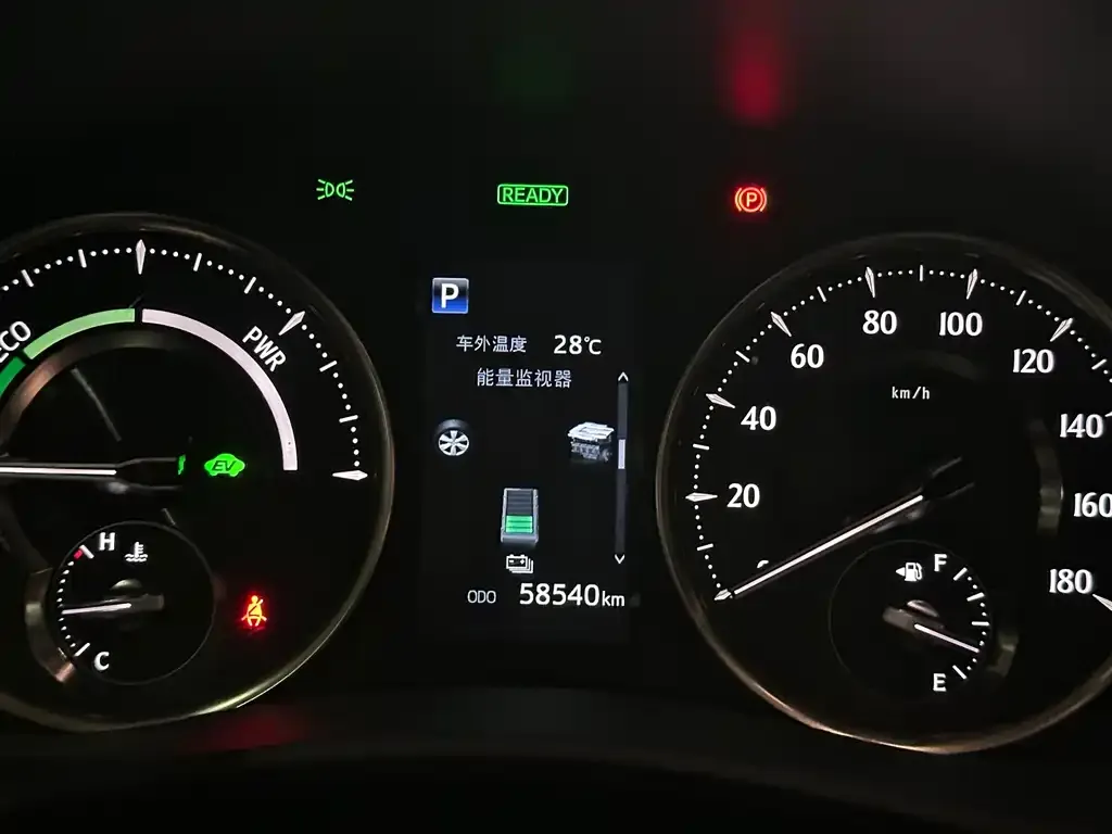 Toyota Vellfire 2022 из CN, фото 4