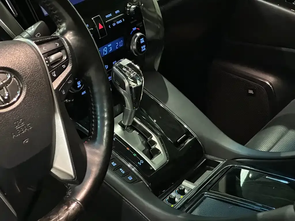 Toyota Vellfire 2022 из CN, фото 6