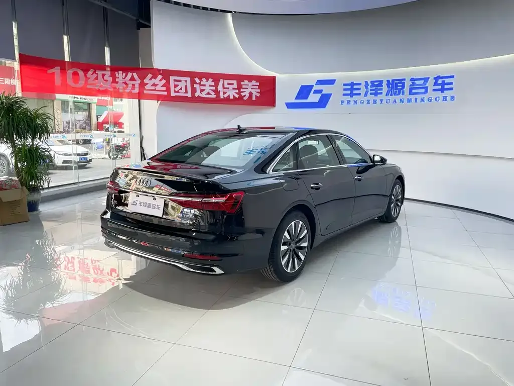 Audi A6L 2024 из CN, фото 2