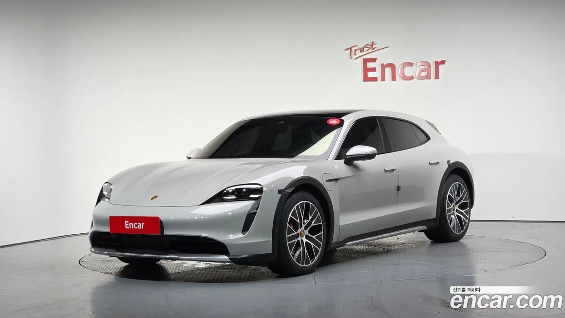 Porsche Taycan 2022 из KR, фото 1