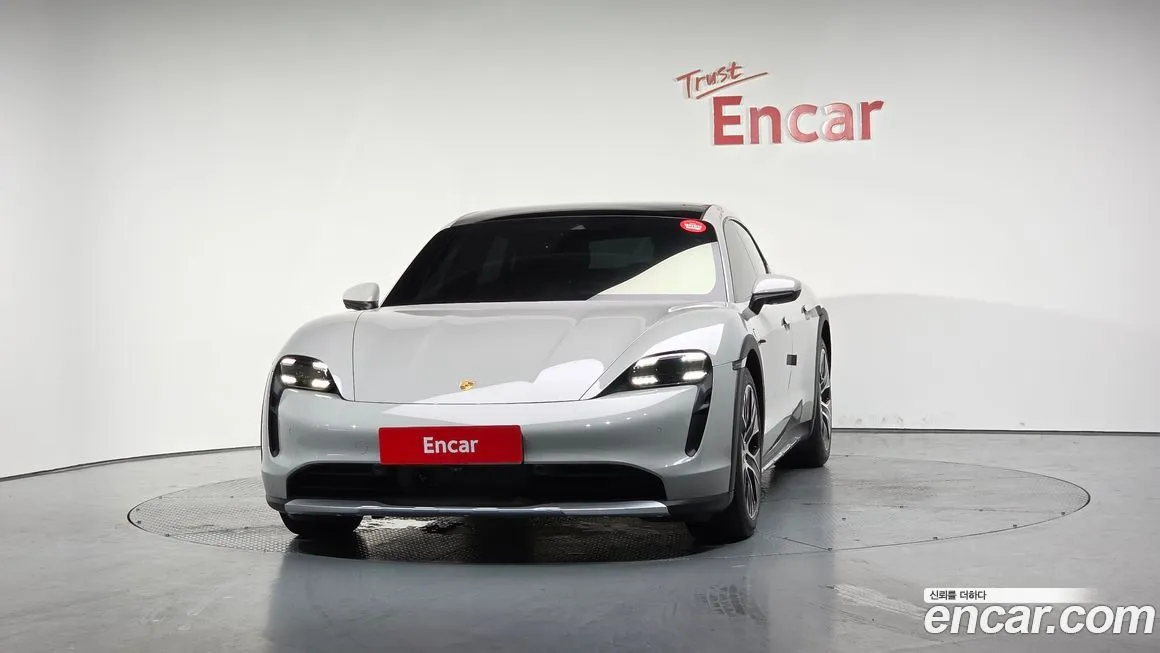 Porsche Taycan 2022 из KR, фото 3