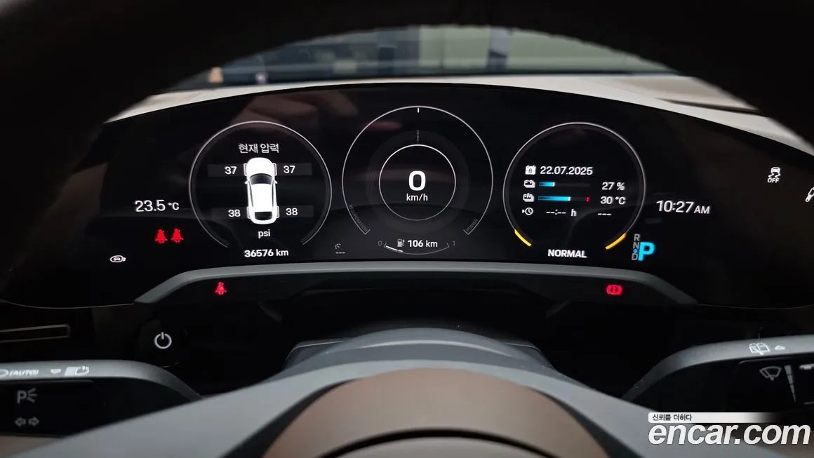 Porsche Taycan 2022 из KR, фото 8