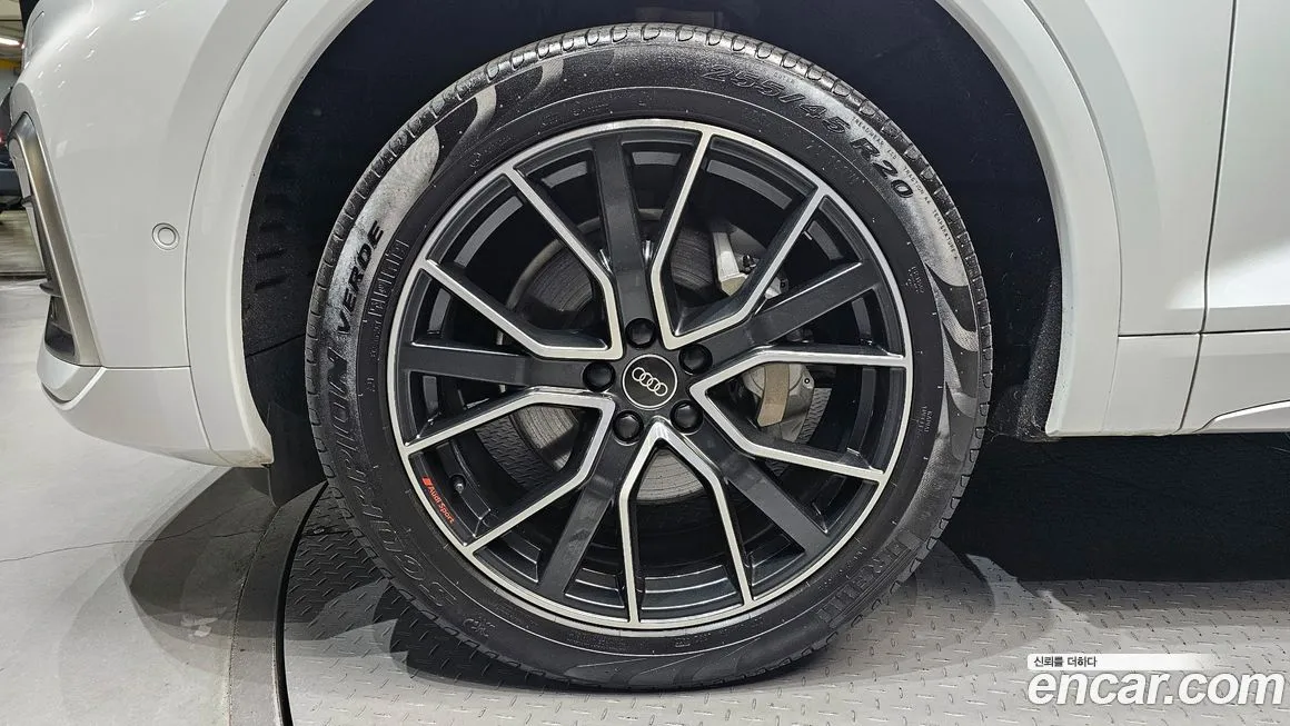 Audi Q5 2023 из KR, фото 5
