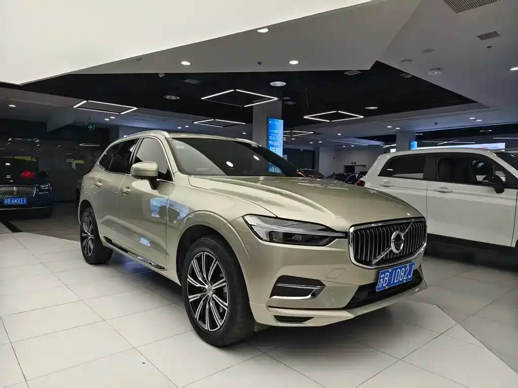 Volvo XC60 2021 из CN, фото 3