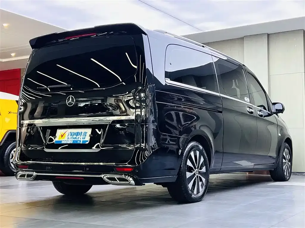 Mercedes-Benz Vito 2023 из CN, фото 4