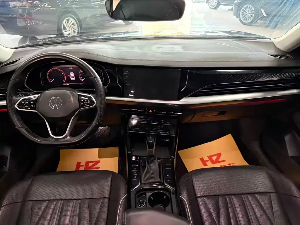 Volkswagen Passat 2022 из CN, фото 6