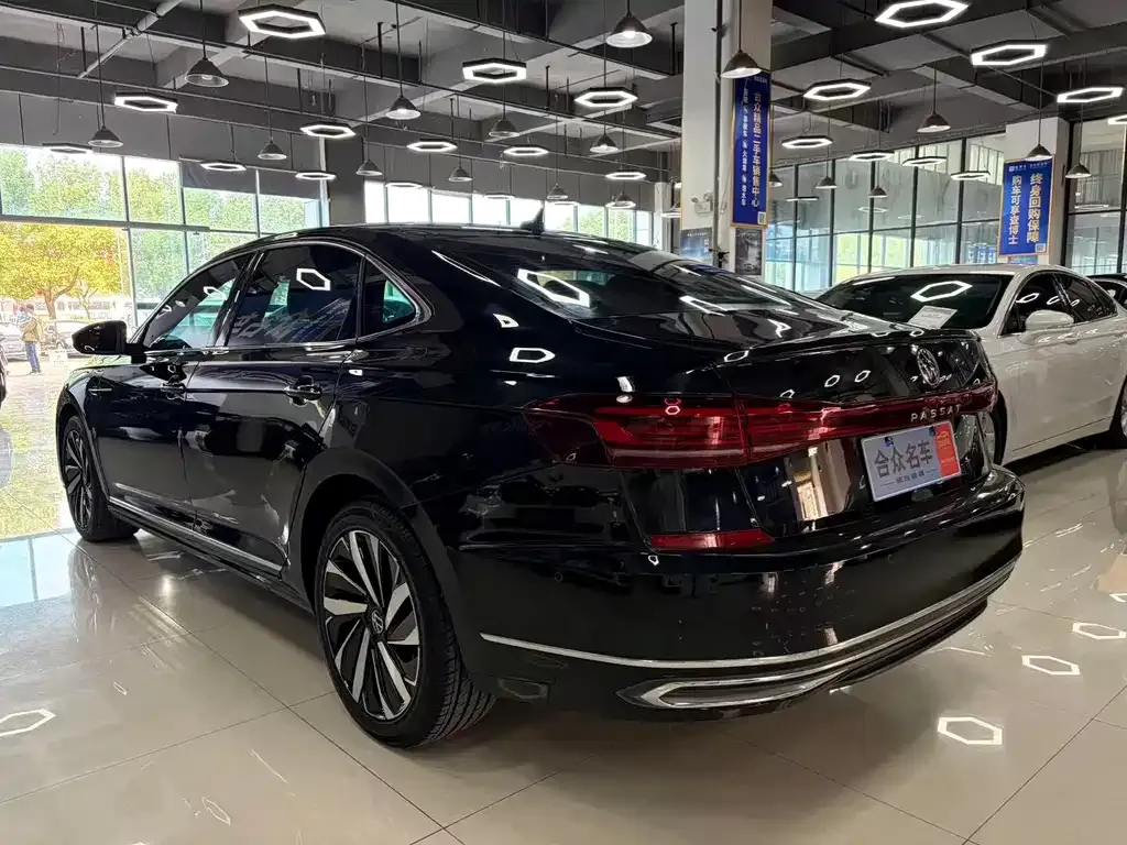 Volkswagen Passat 2022 из CN, фото 8