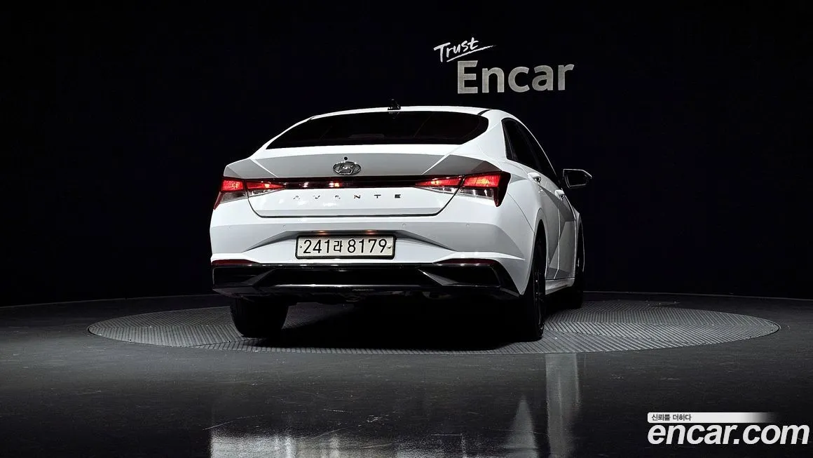 Hyundai AVANTE — фото 4