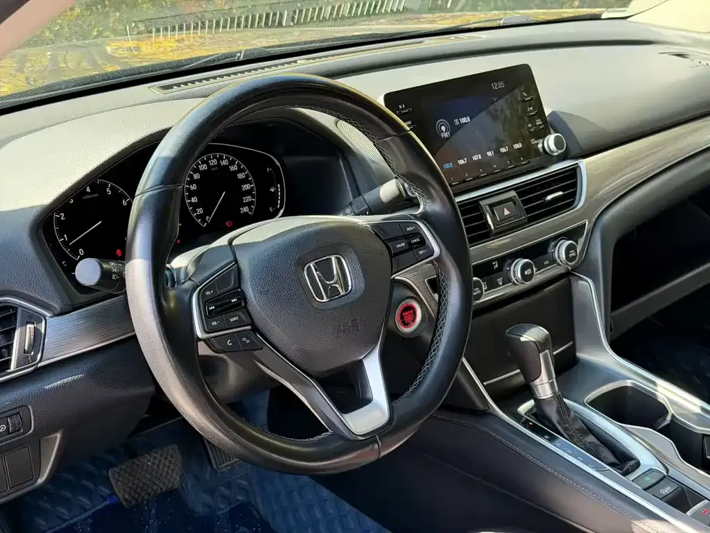 Honda Accord 2021 из CN, фото 4