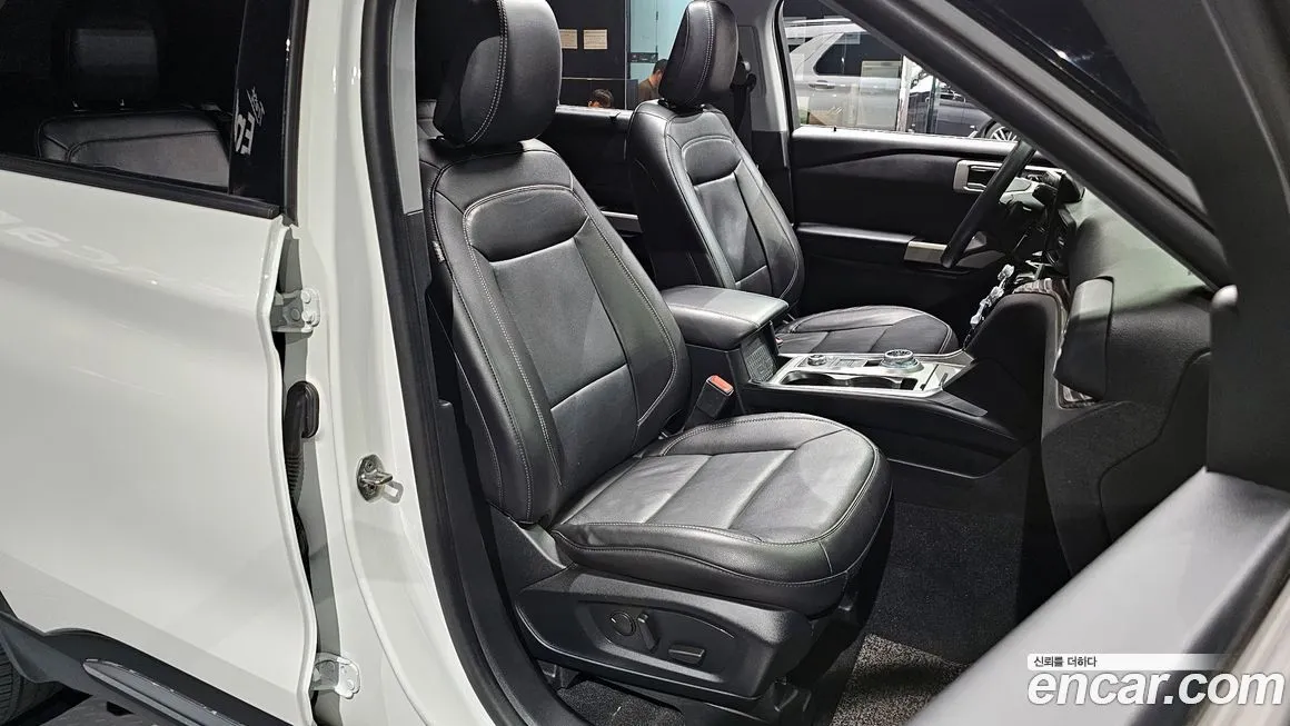 Ford Explorer 2021 из KR, фото 10