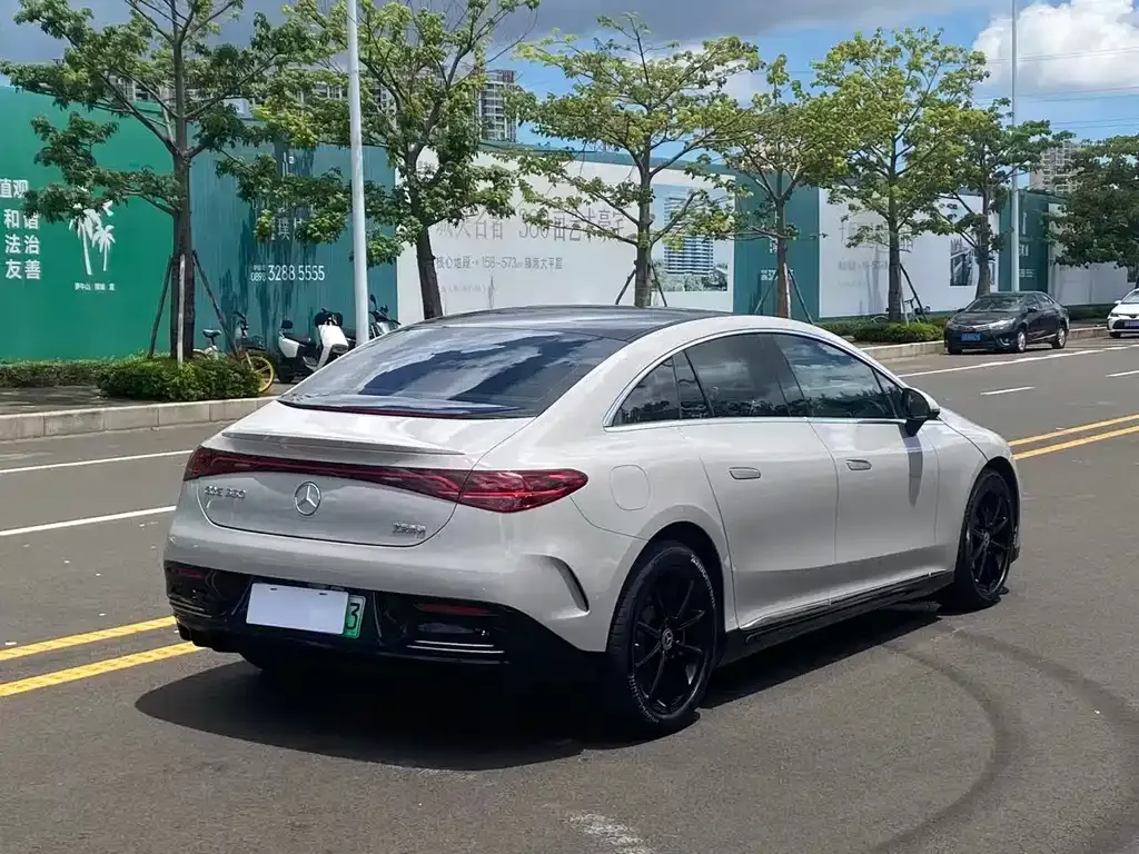 Mercedes-Benz EQE 2023 из CN, фото 9
