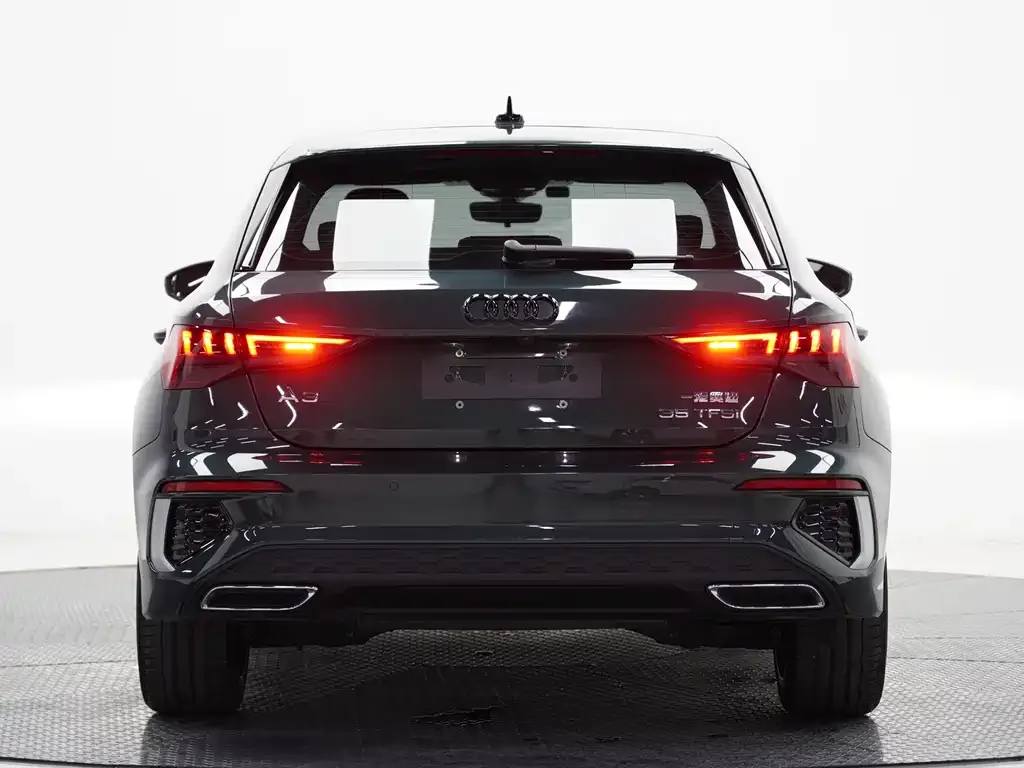 Audi A3 2021 из CN, фото 4
