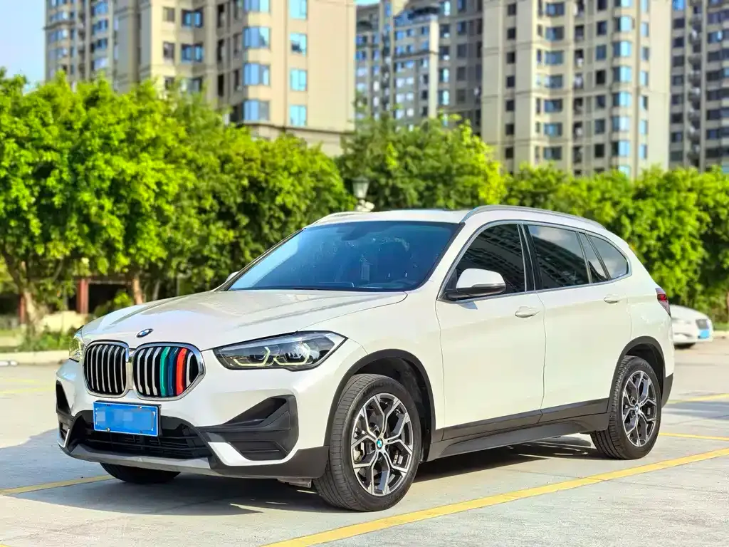 BMW X1 2022 из CN, фото 1