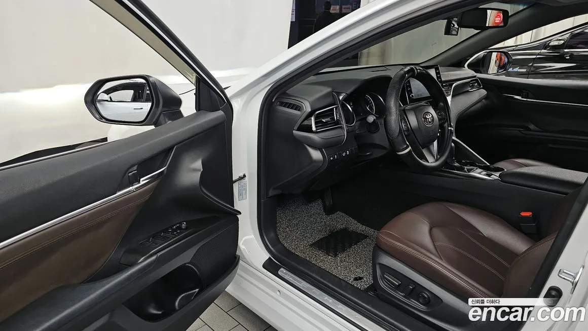 Toyota Camry 2023 из KR, фото 10