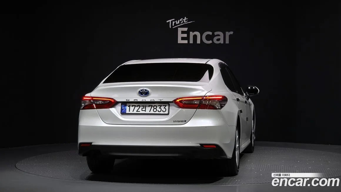 Toyota Camry 2023 из KR, фото 4