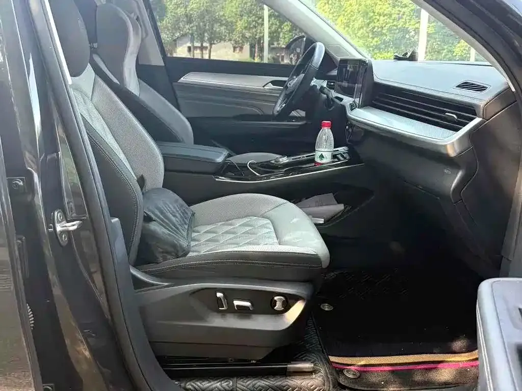 Volkswagen Tavendor 2024 из CN, фото 7