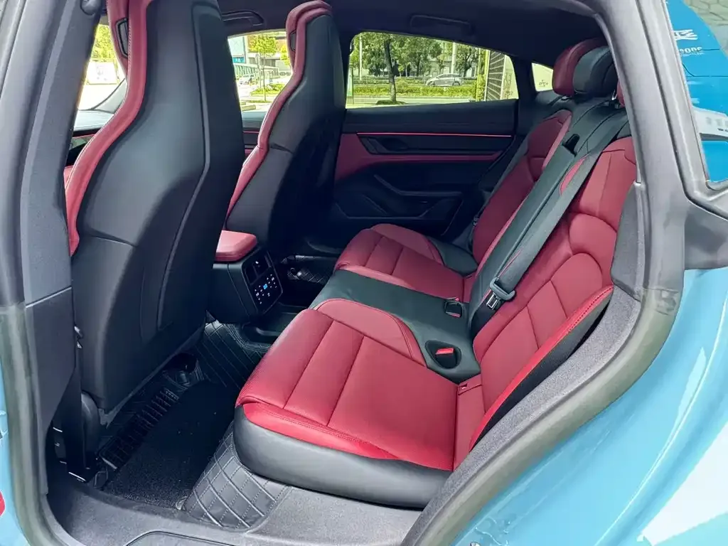 Porsche Taycan 2021 из CN, фото 6