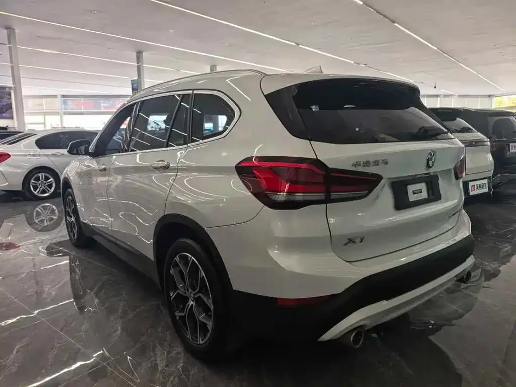 BMW X1 2021 из CN, фото 3