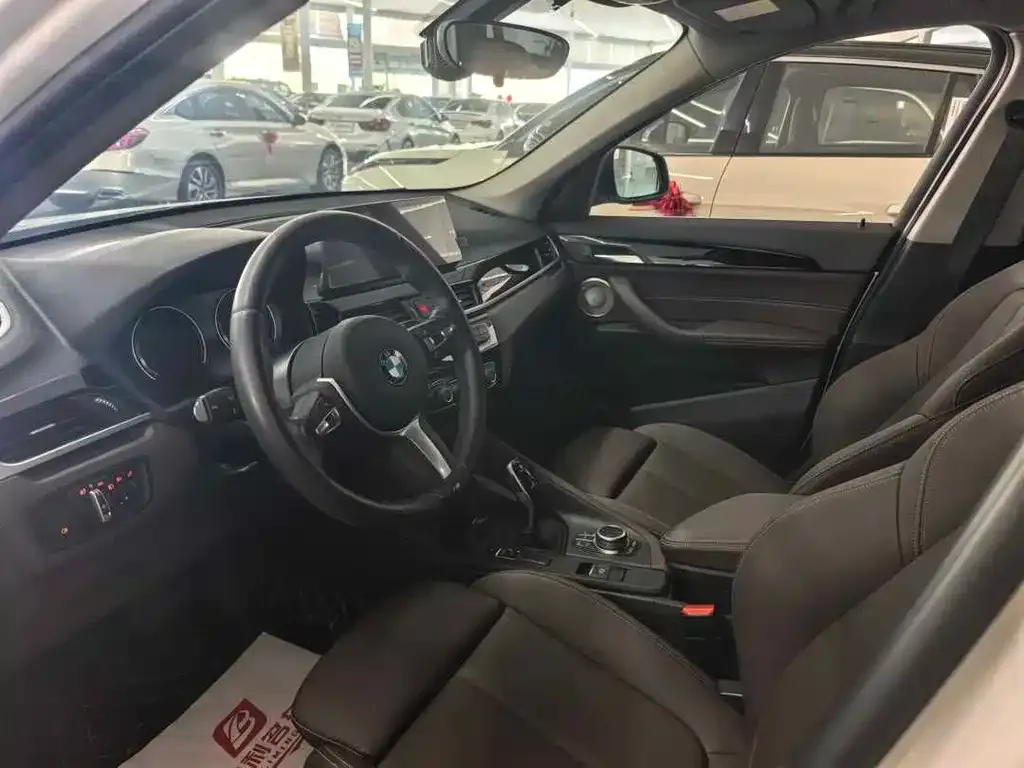 BMW X1 2021 из CN, фото 6