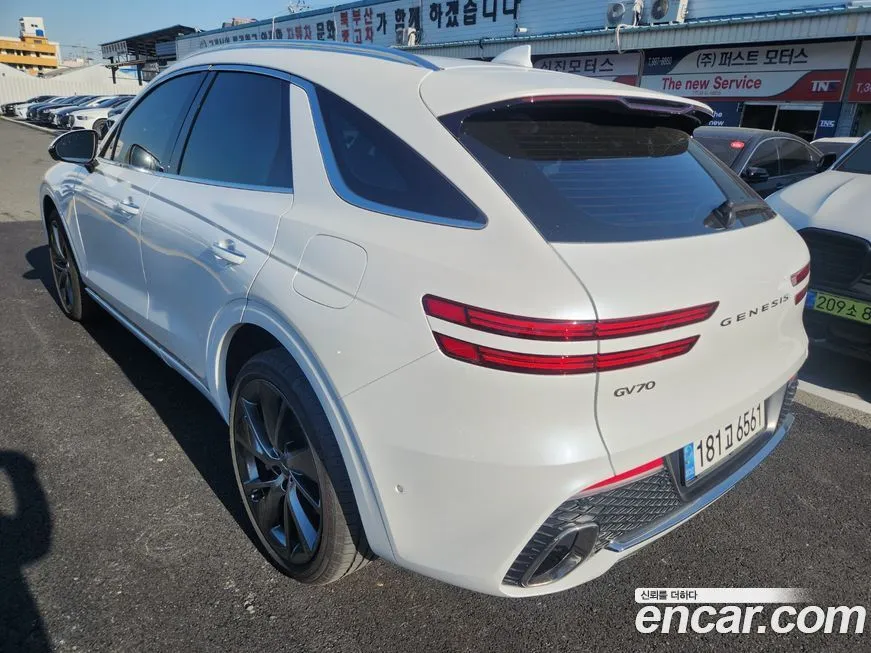 Genesis GV70 2023 из KR, фото 8