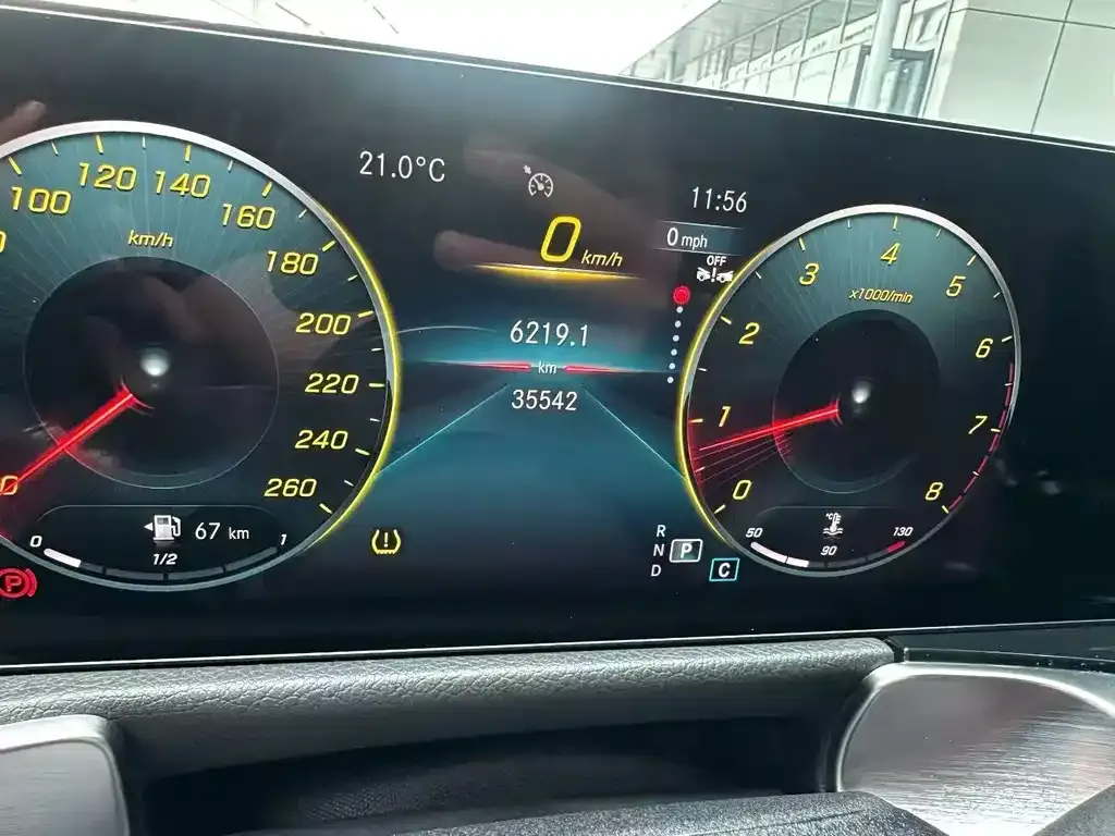 Mercedes-Benz GLB 2023 из CN, фото 8