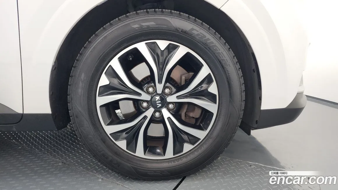 Kia Carnival 2021 из KR, фото 5