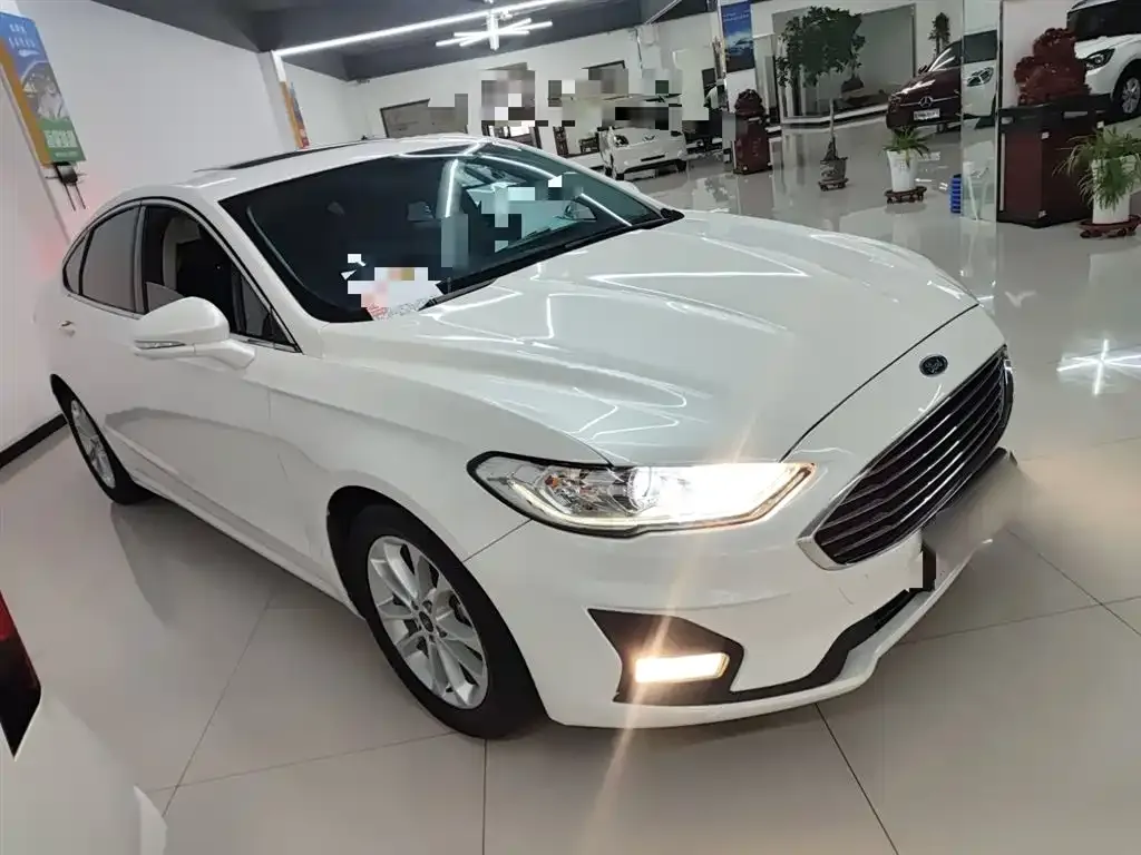 Ford Mondeo 2021 из CN, фото 4