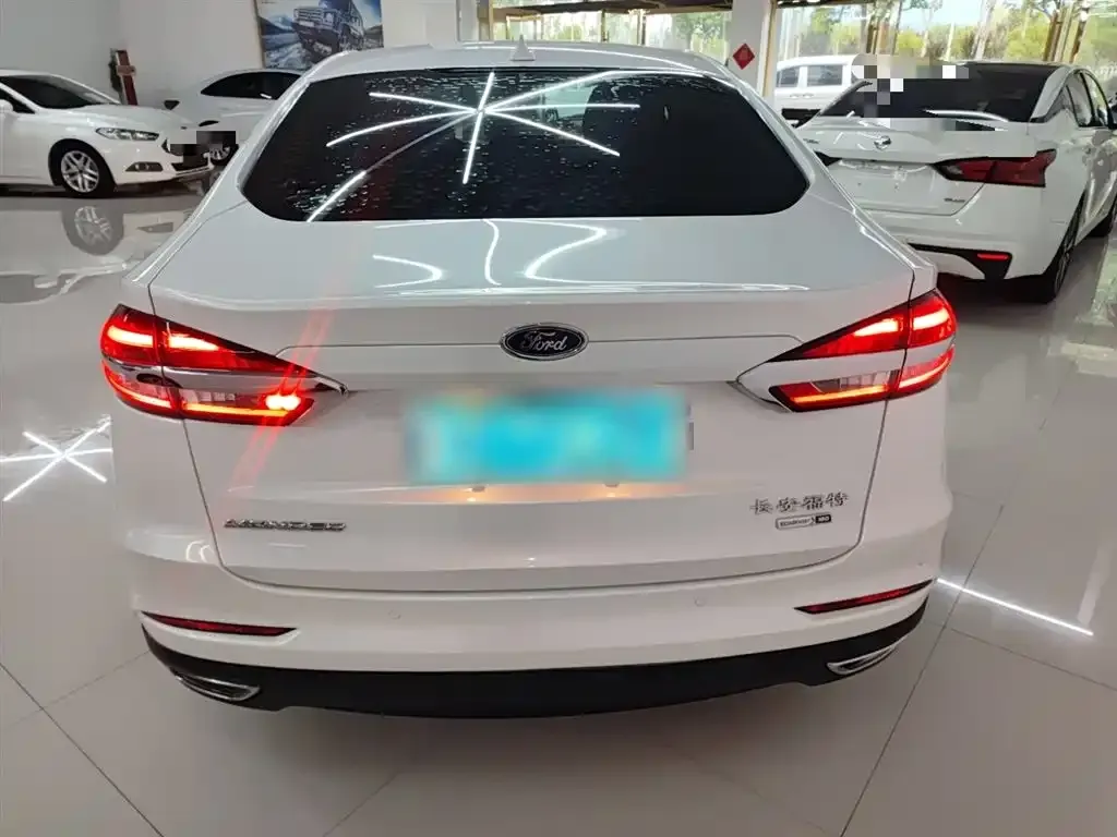 Ford Mondeo 2021 из CN, фото 5