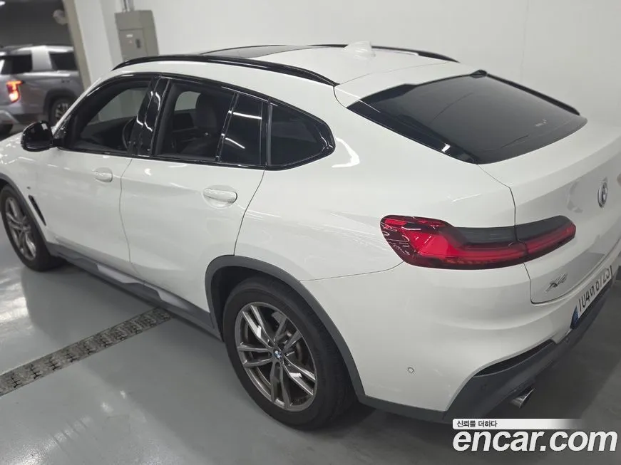 BMW X4 — фото 2