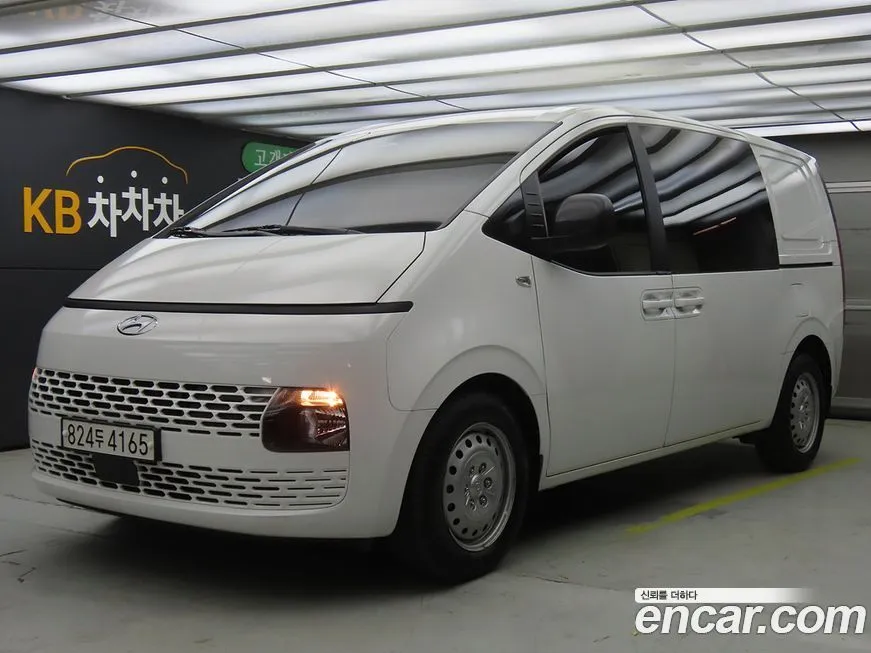 Hyundai Staria 2022 из KR, фото 1