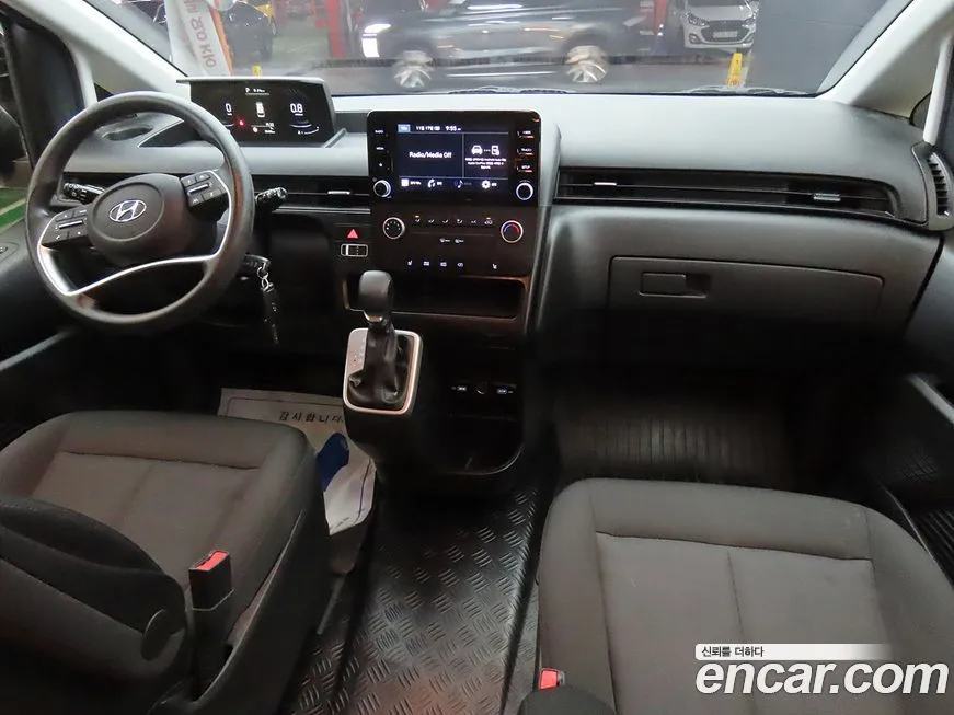 Hyundai Staria 2022 из KR, фото 5