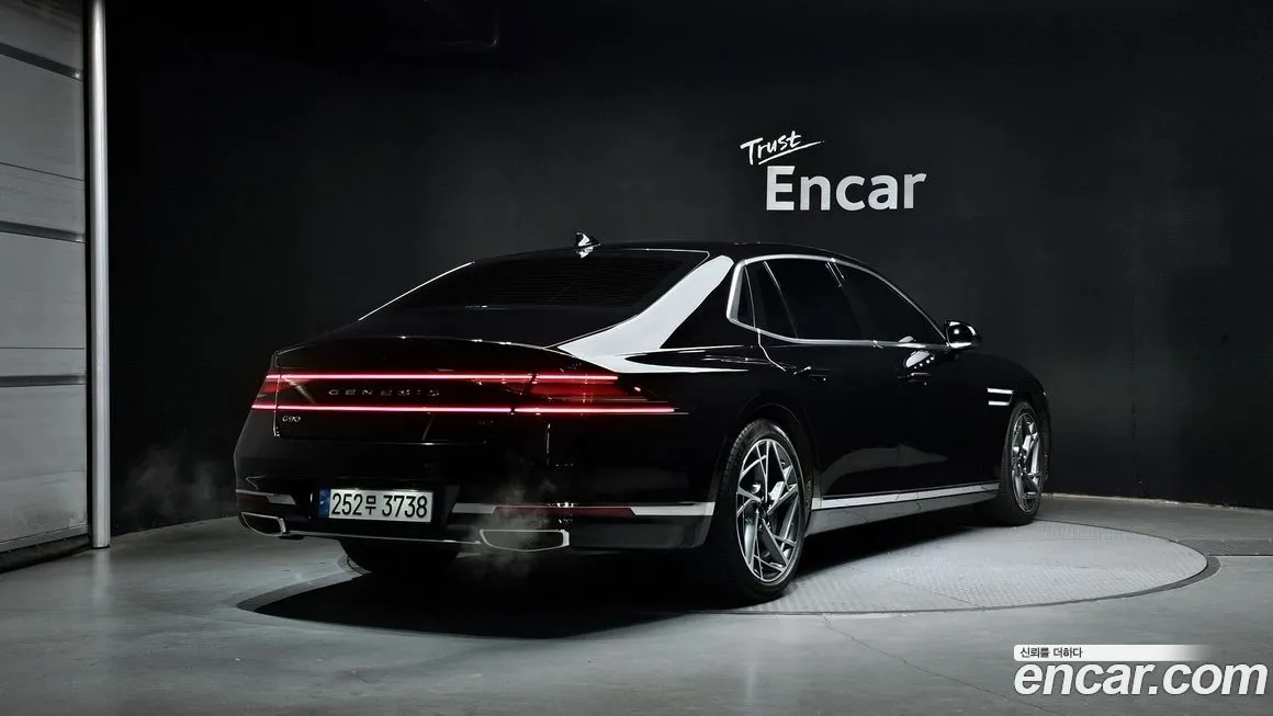 Genesis G90 2023 из KR, фото 2
