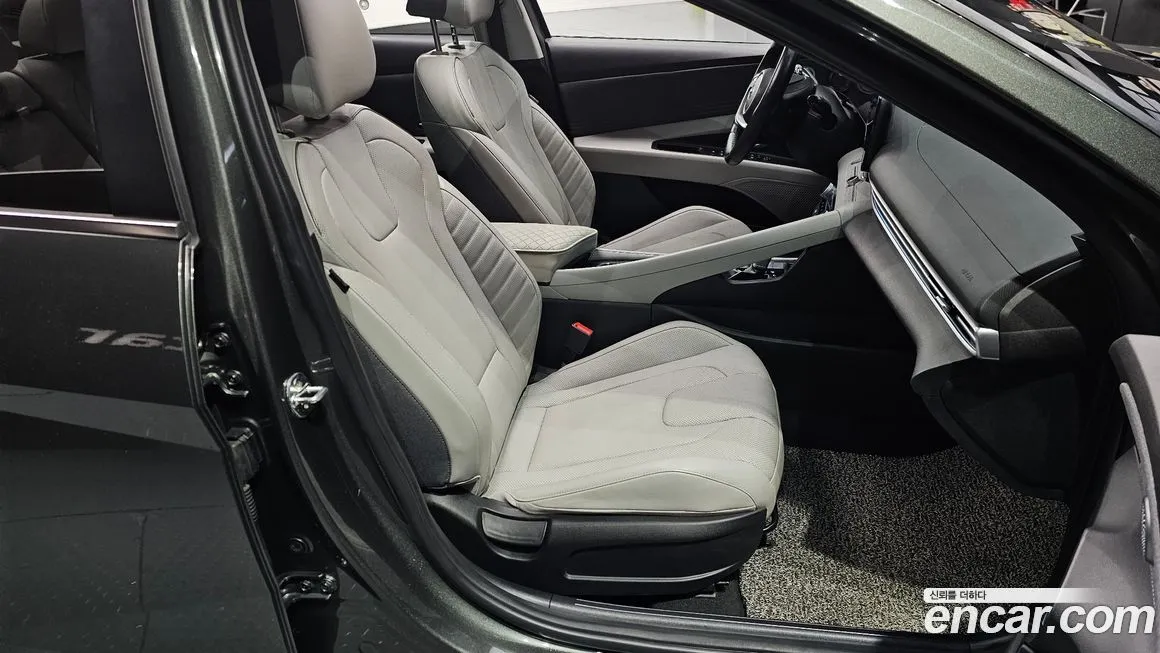 Hyundai AVANTE 2021 из KR, фото 10