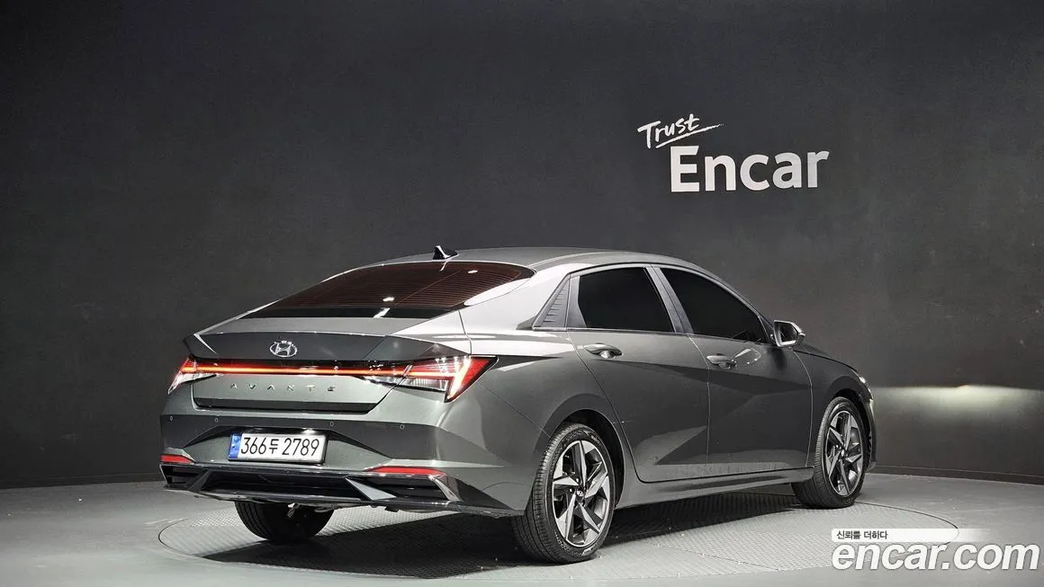 Hyundai AVANTE 2021 из KR, фото 2