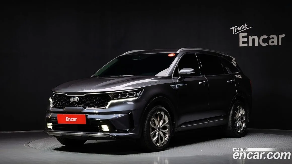 Kia Sorento — фото 1