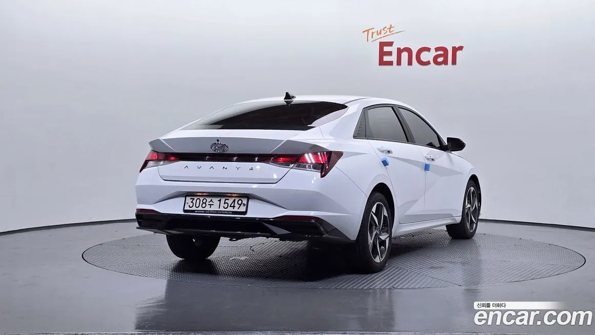 Hyundai AVANTE 2021 из KR, фото 2